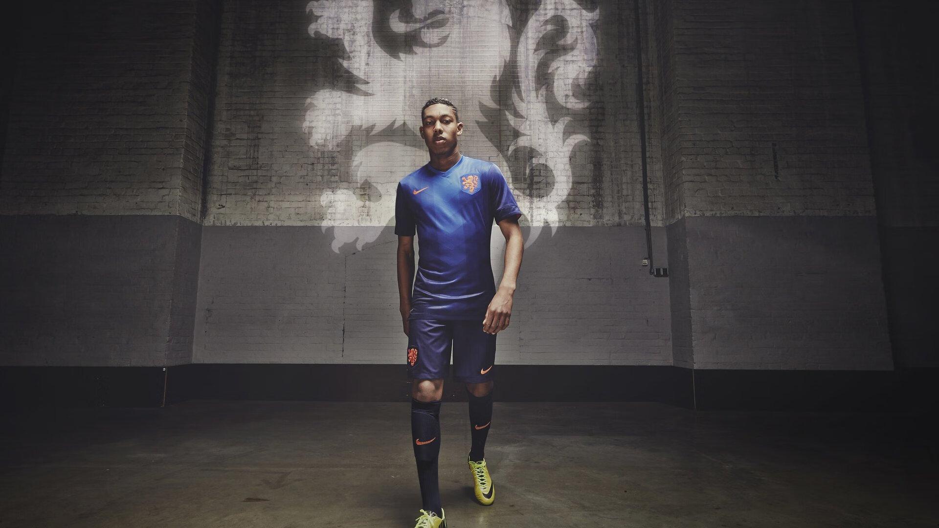 外线开炮!卡马拉侧翼空位三分命中,开拓者逆转勇士夺关键胜利