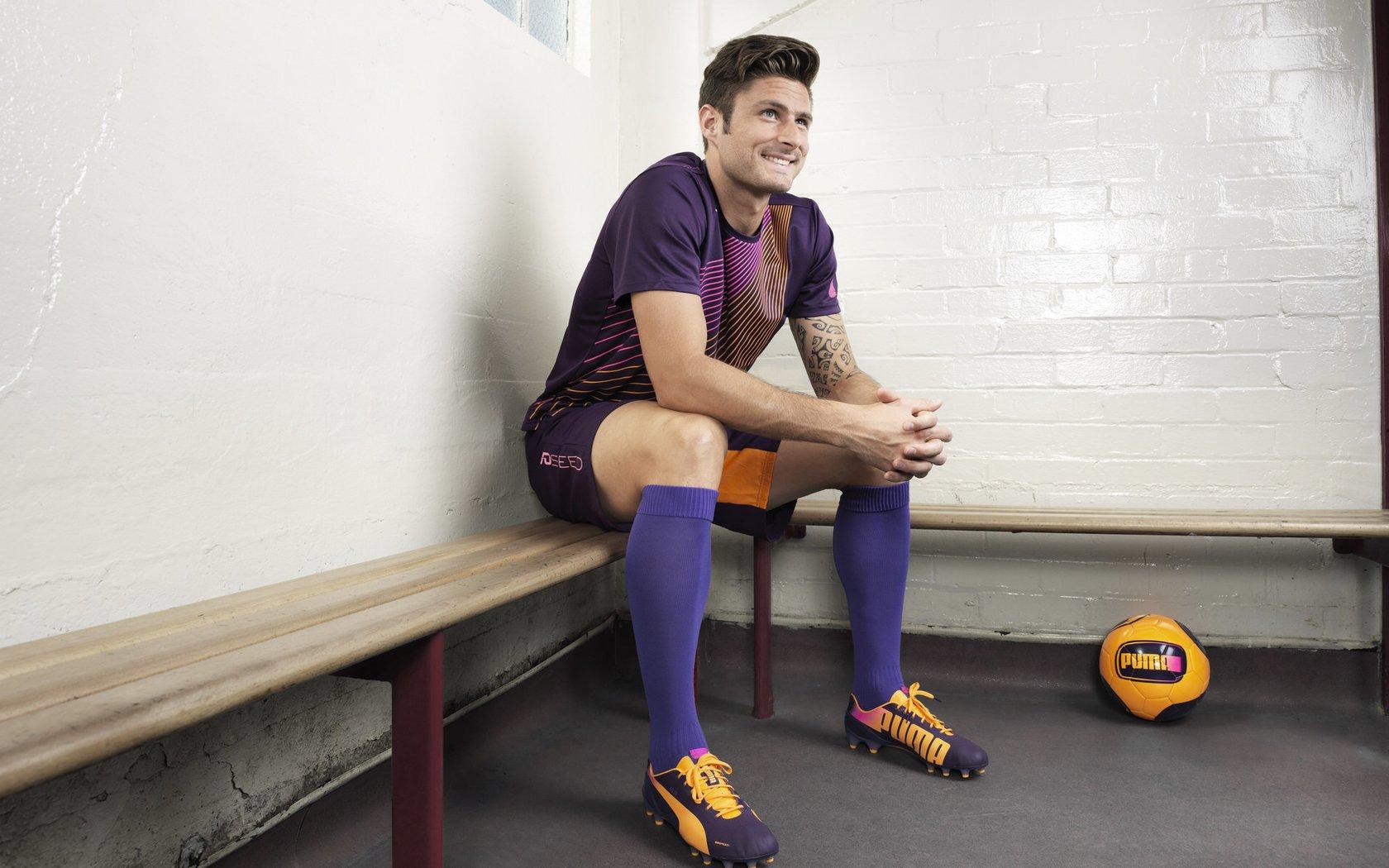 青出于蓝!马刺榜眼兄长罗恩-哈珀G联盟爆发,狂轰46+7+8率队逆转,家族天赋引圣城瞩目